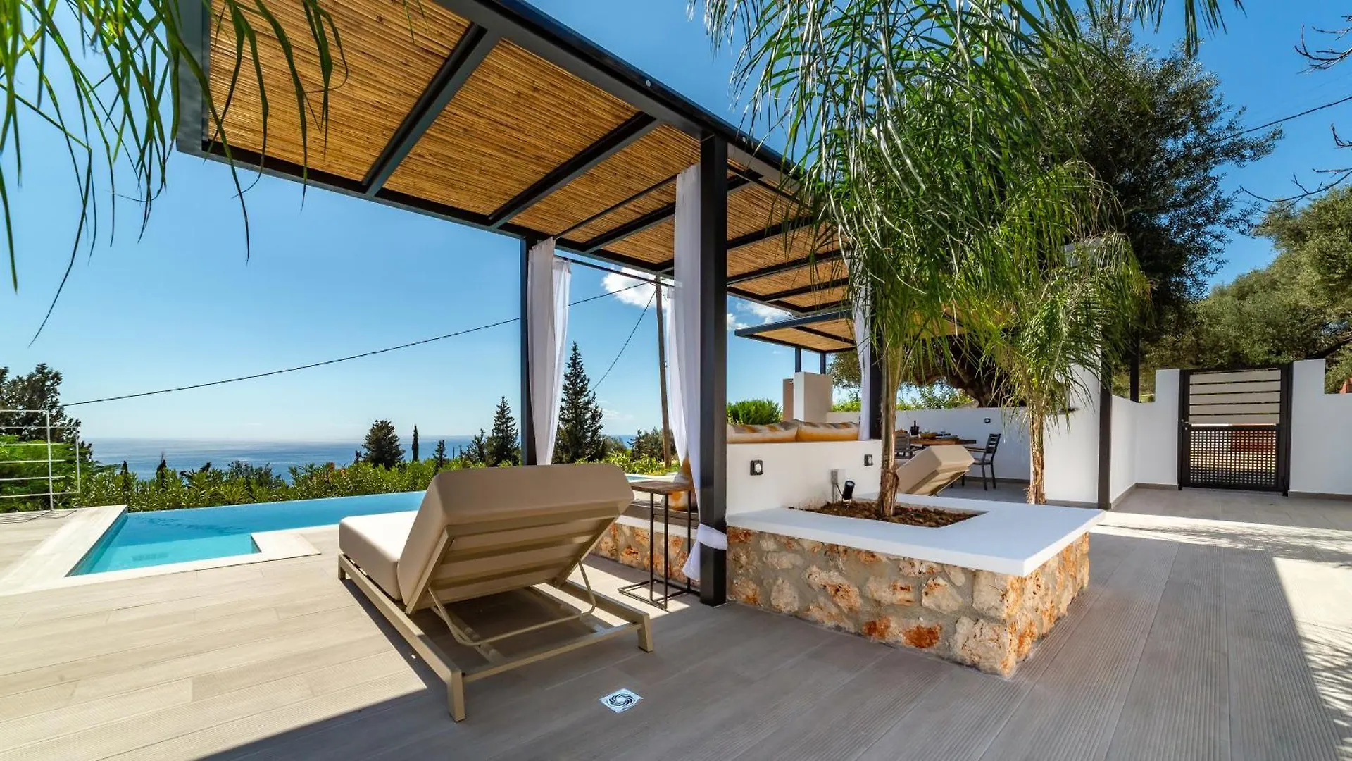 Find Me On Kefalonia Vlachata